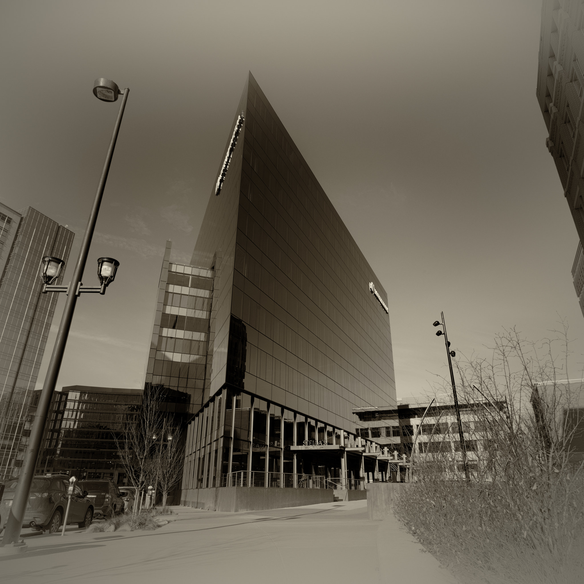 Phase One IQ3 100MP + Schneider Kreuznach LS 28mm f/4.5 Aspherical sample photo. Downtown denver triangle building photography