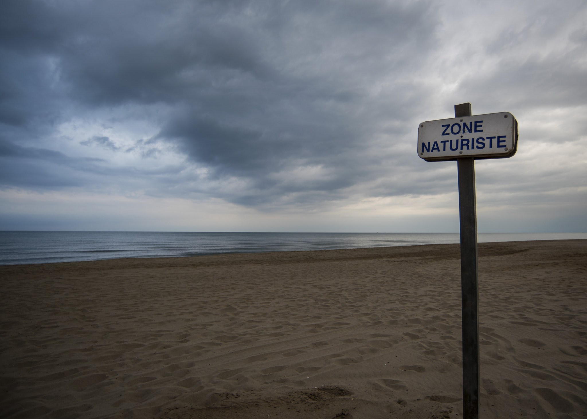 Nikon D810 sample photo. Nudist area of the med sea photography