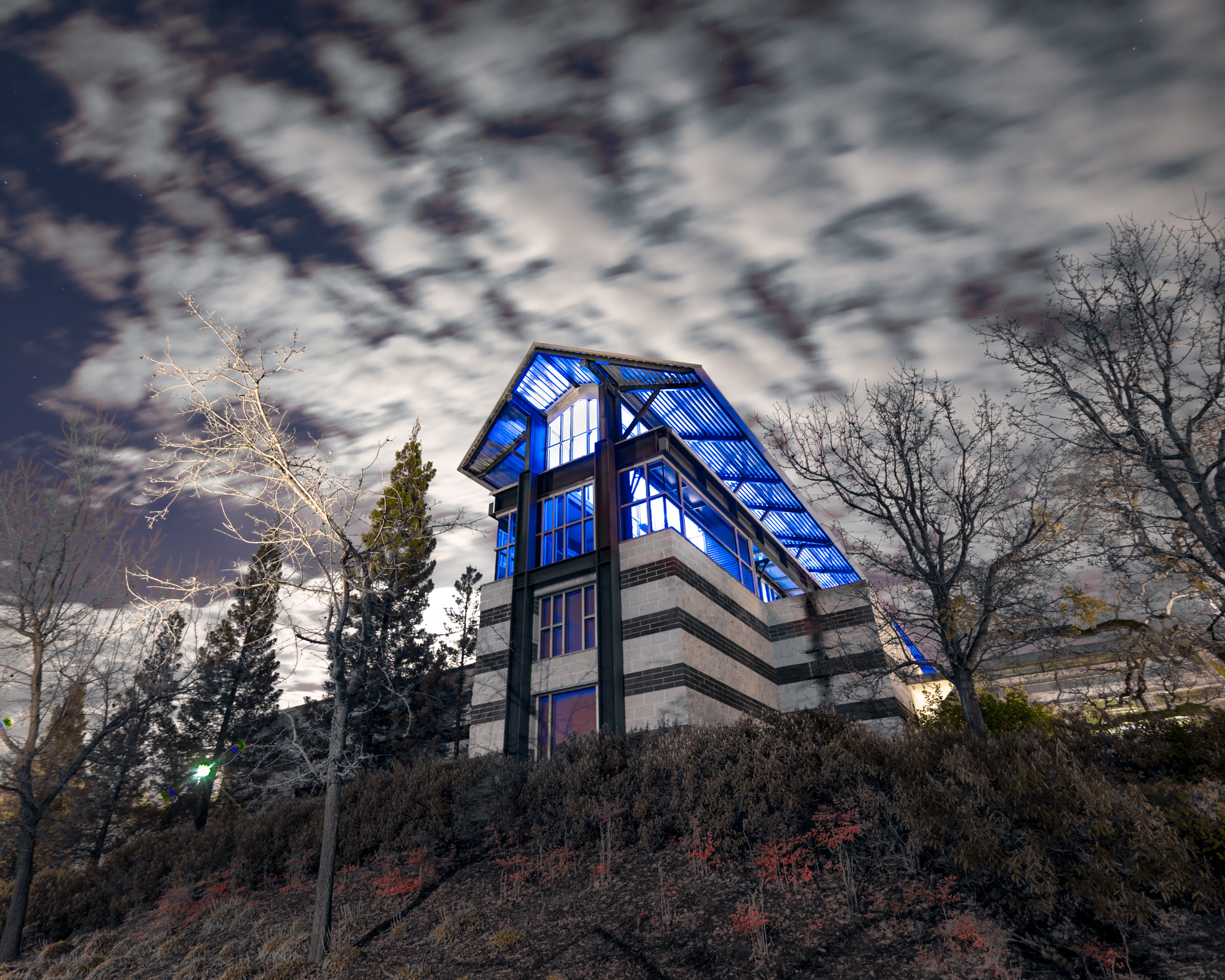 Nikon D810 + Tokina AT-X 16-28mm F2.8 Pro FX sample photo. Blue light memorial for a fallen officer. photography