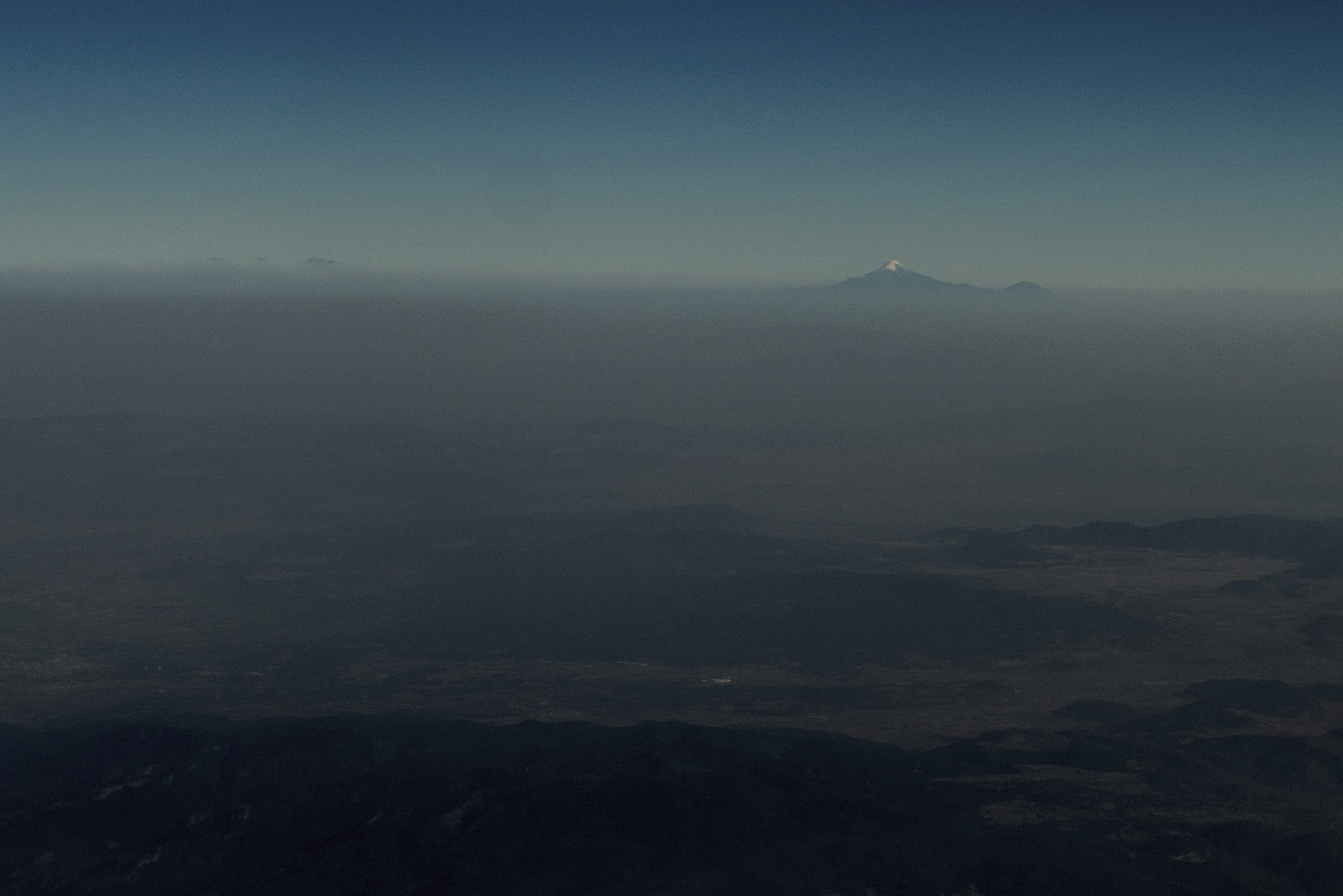 Nikon D3200 + Nikon AF Nikkor 18-35mm F3.5-4.5D IF ED sample photo. Mexico city from the plane photography