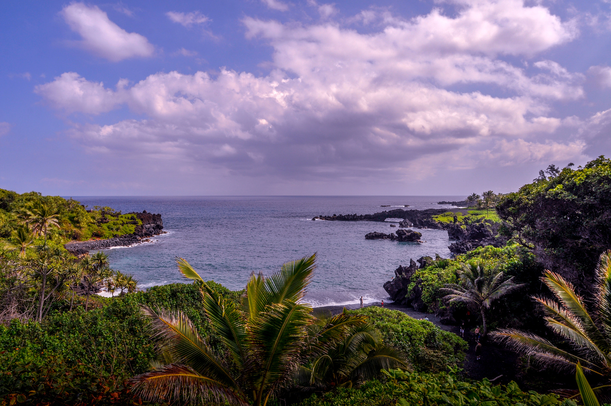 Nikon AF Nikkor 14mm F2.8D ED sample photo. Maui hawaii photography