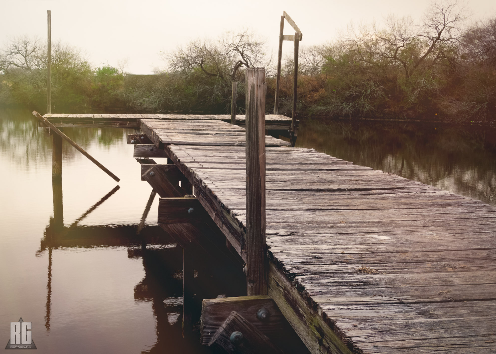 Nikon D3200 sample photo. Broken pier photography