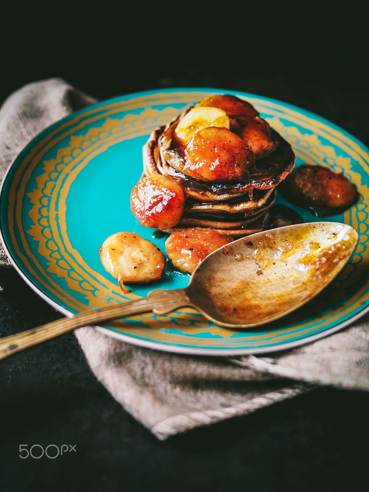 Olympus PEN-F + Olympus M.Zuiko Digital 17mm F1.8 sample photo. Pancakes with caramelized bananas ii. photography