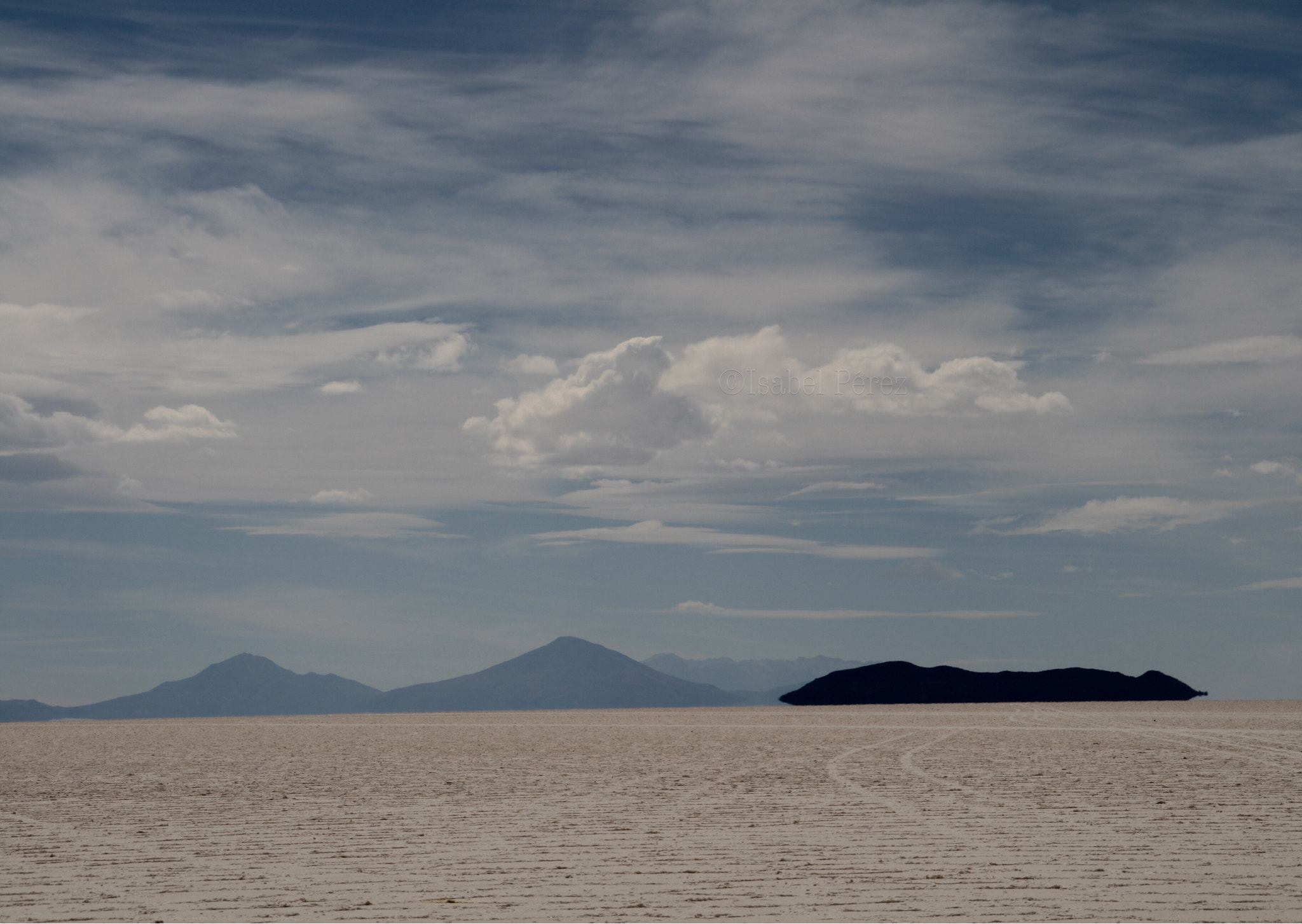 Canon EOS 400D (EOS Digital Rebel XTi / EOS Kiss Digital X) sample photo. Salar de uyuni, bolivia. photography
