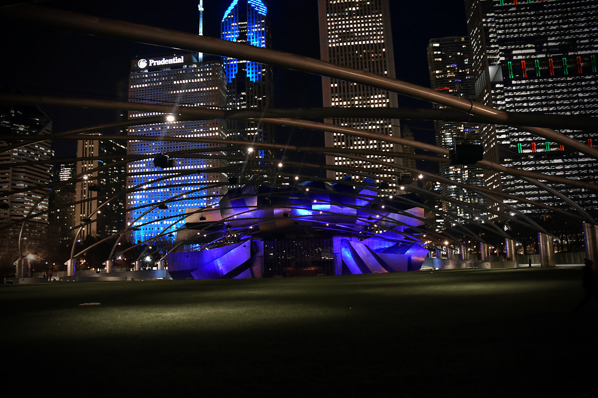 Nikon D3400 sample photo. Millenium park at night photography