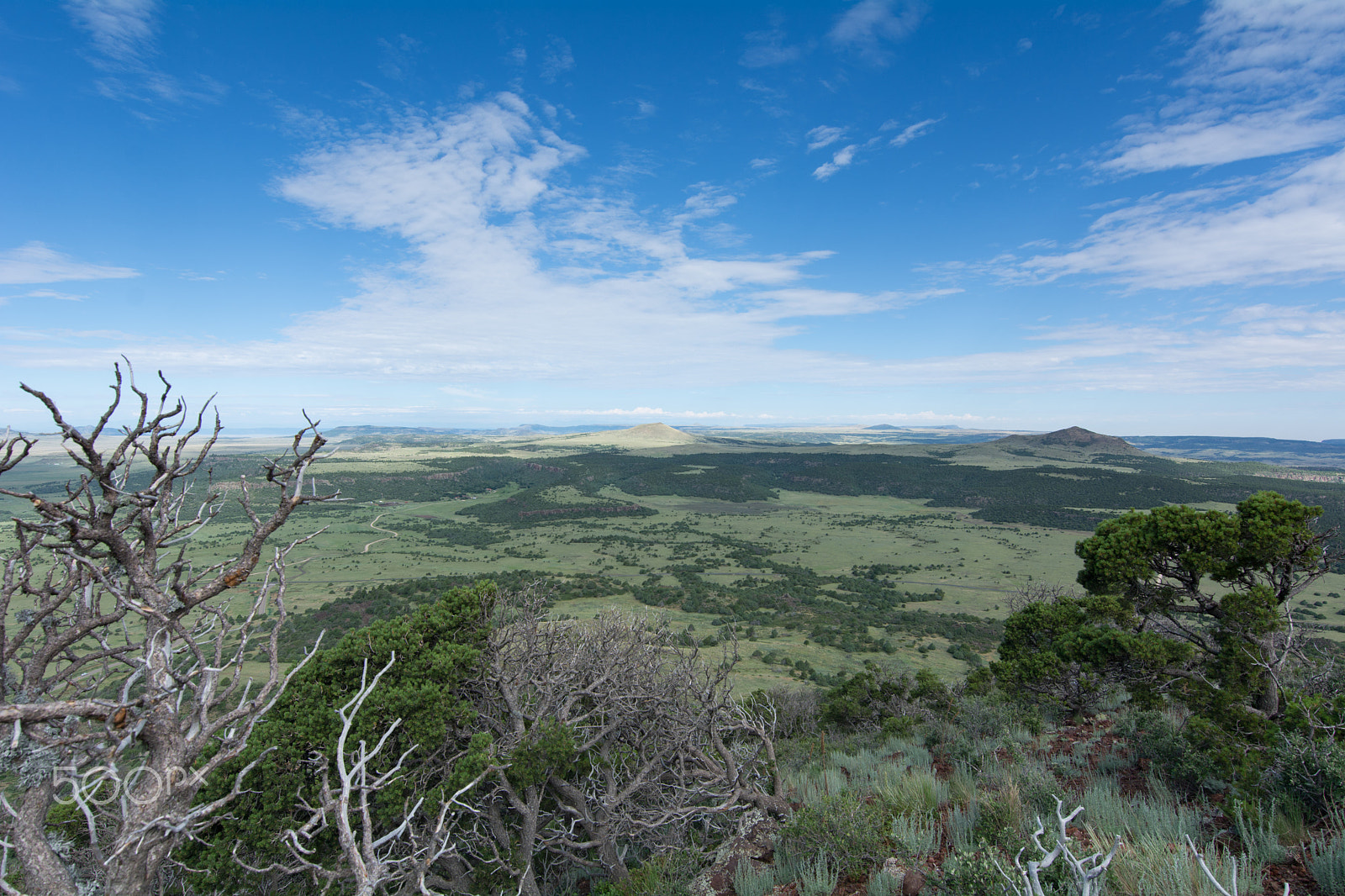 Nikon D7100 + Tokina AT-X 11-20 F2.8 PRO DX (AF 11-20mm f/2.8) sample photo. East from capulin photography