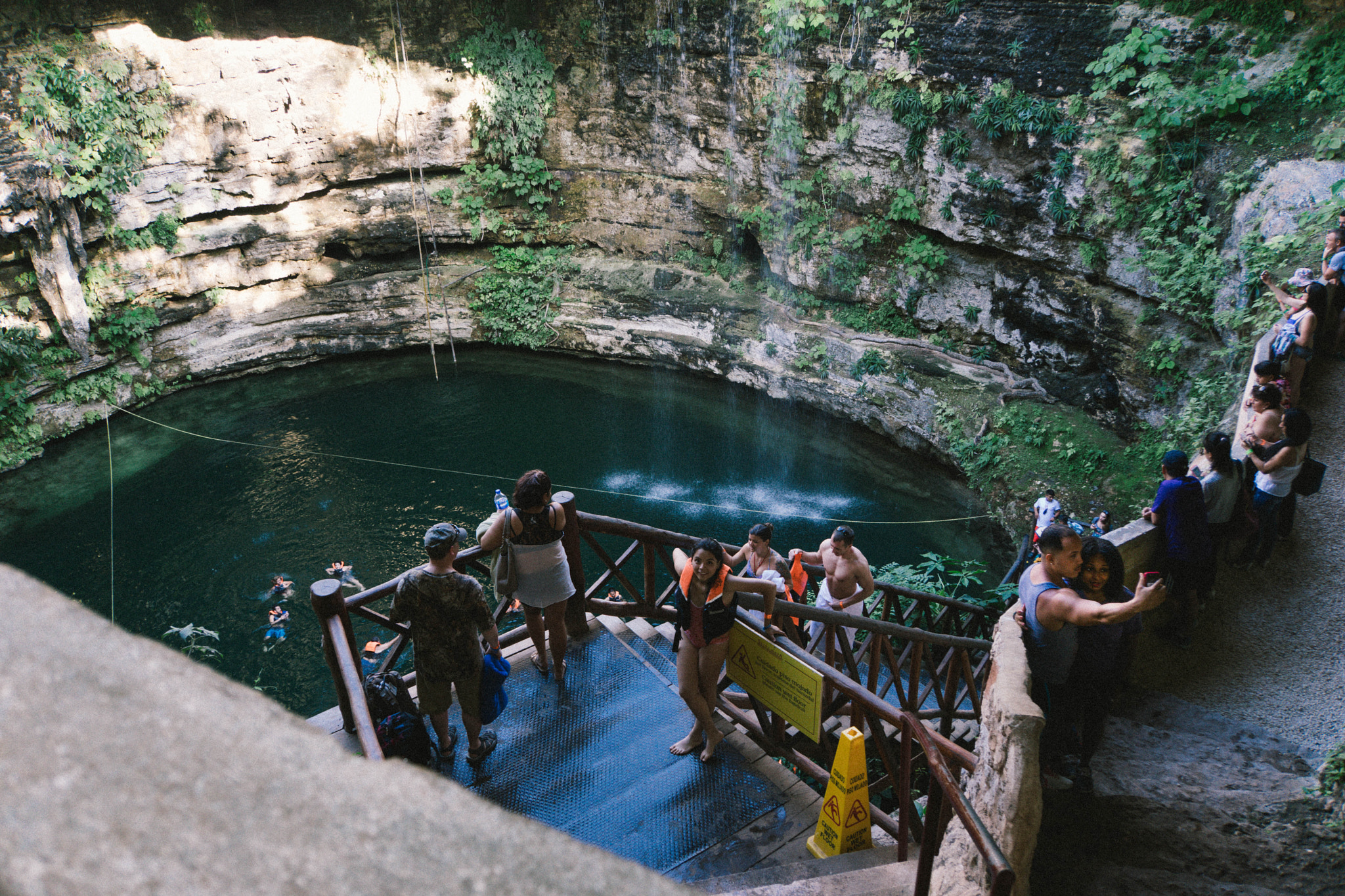 Sony E 18-200mm F3.5-6.3 OSS LE sample photo. Cenotes 1 photography