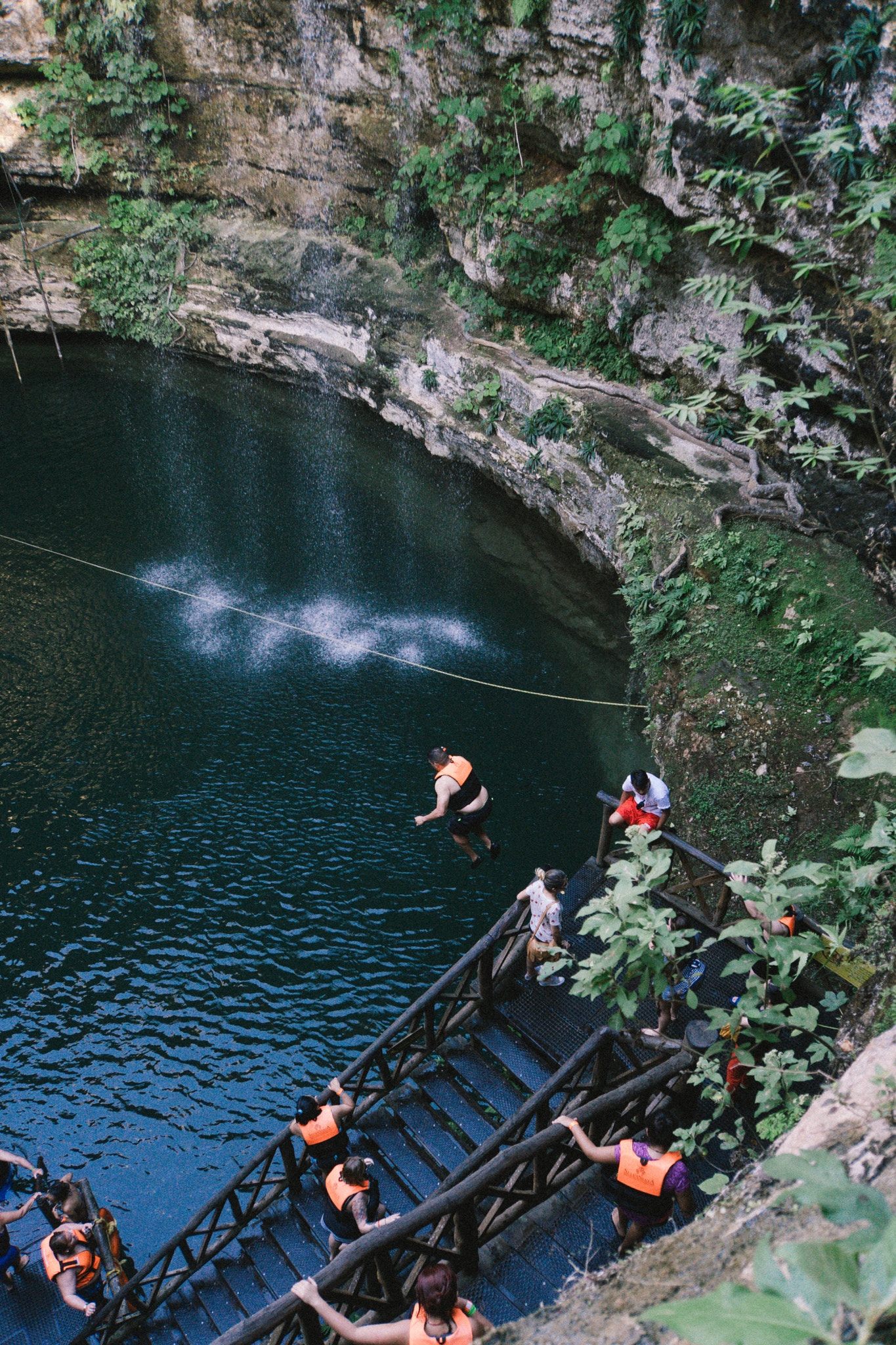 Sony E 18-200mm F3.5-6.3 OSS LE sample photo. Cenotes 3 photography