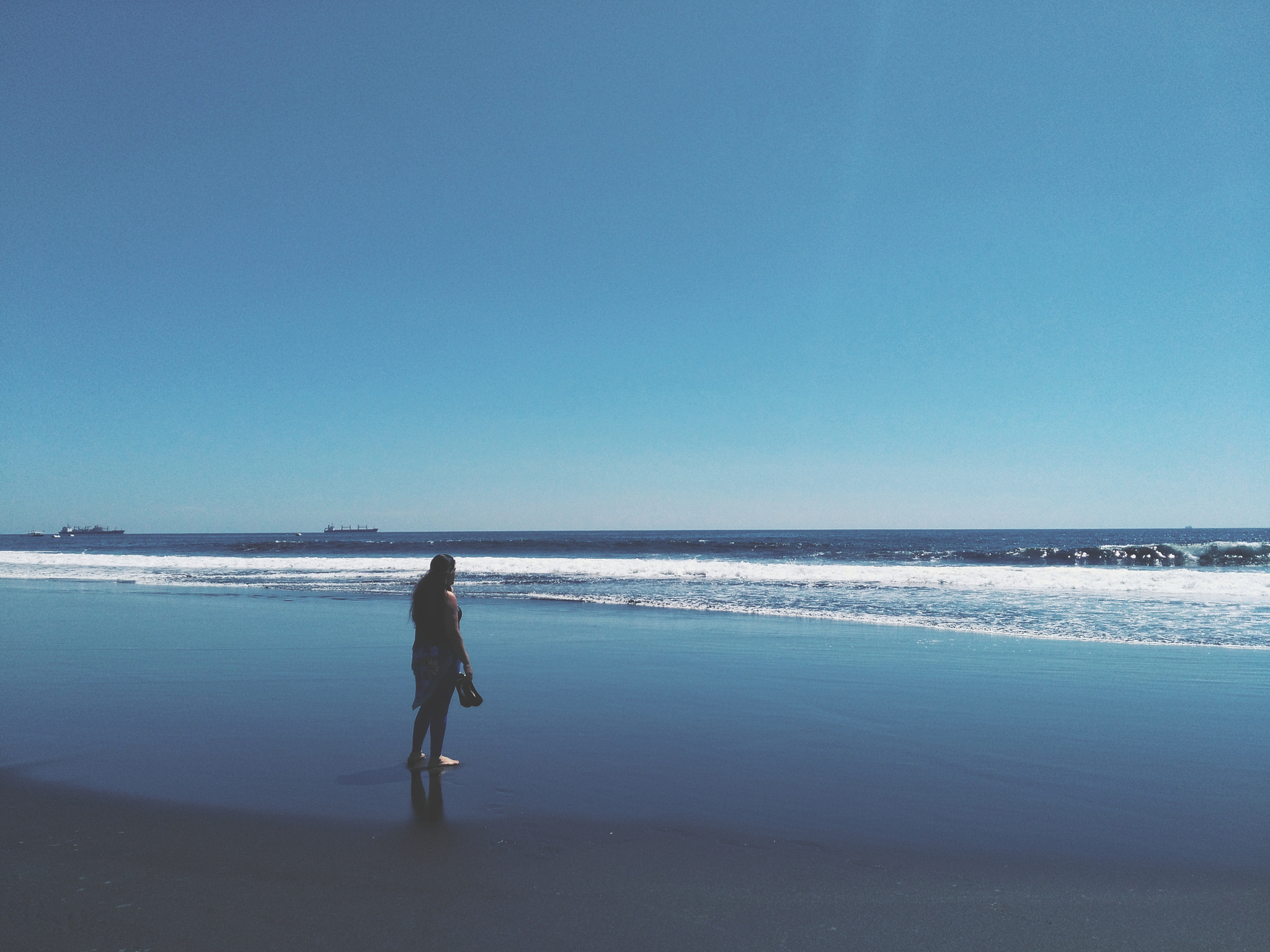 HUAWEI GR5 sample photo. Mom looks the horizon. photography