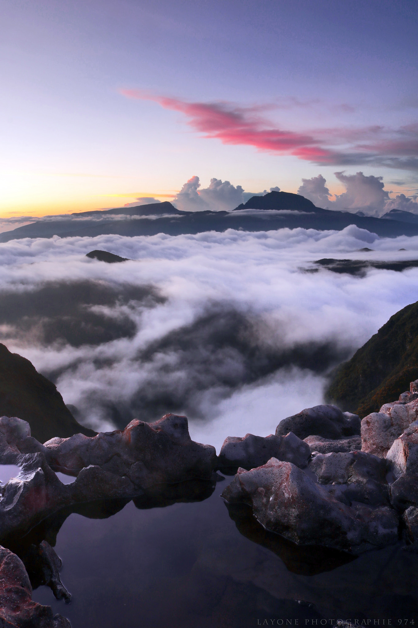 Canon EOS 760D (EOS Rebel T6s / EOS 8000D) sample photo. Ravine creuse sunset _île de la réunion  photography