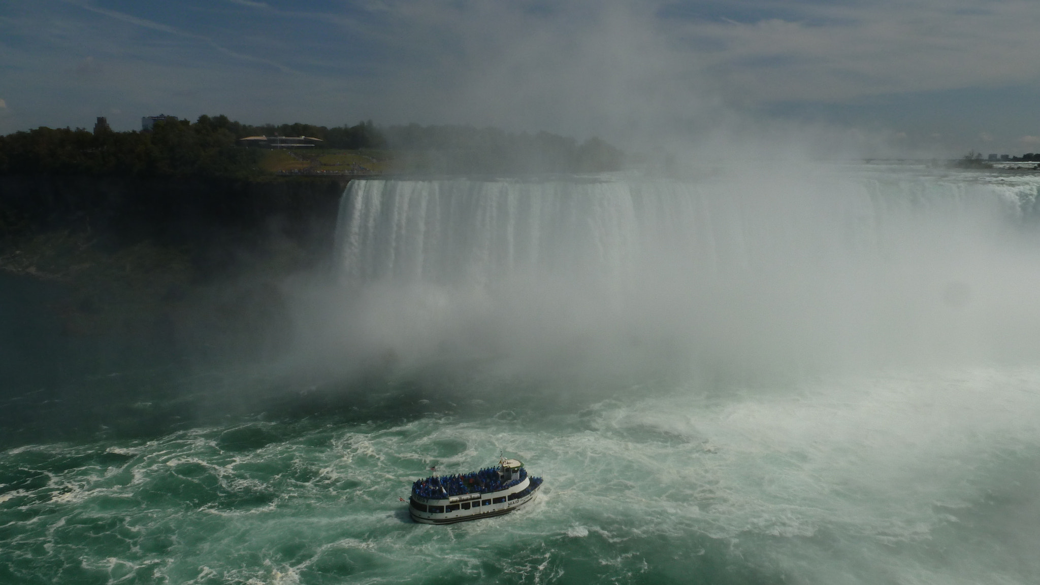 Panasonic Lumix DMC-ZS8 (Lumix DMC-TZ18) sample photo. Niagara photography