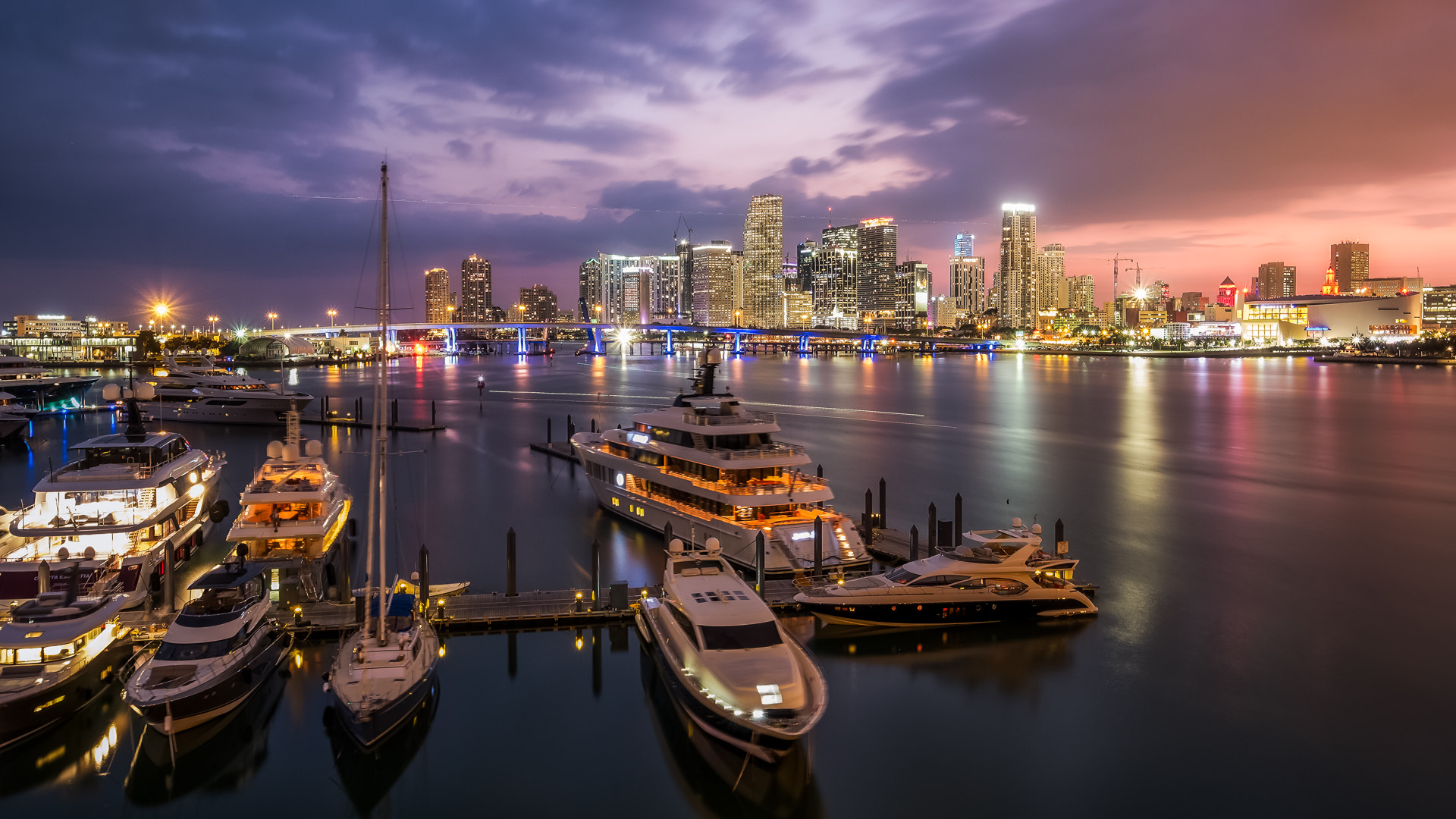Fujifilm X-Pro2 + Fujifilm XF 10-24mm F4 R OIS sample photo. Miami from watson island photography