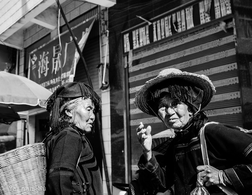 Summicron-M 1:2/35 ASPH. sample photo. Dali-random streets, local people photography