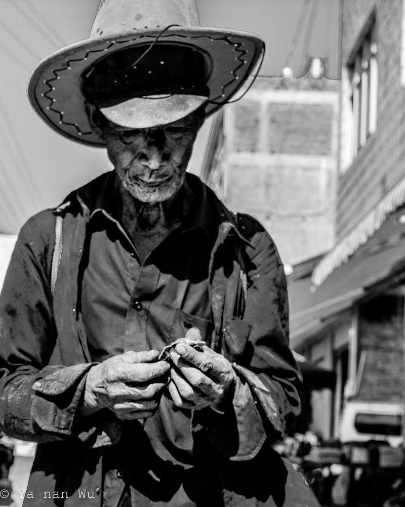 Summicron-M 1:2/35 ASPH. sample photo. Yuan yang-random streets, local people photography