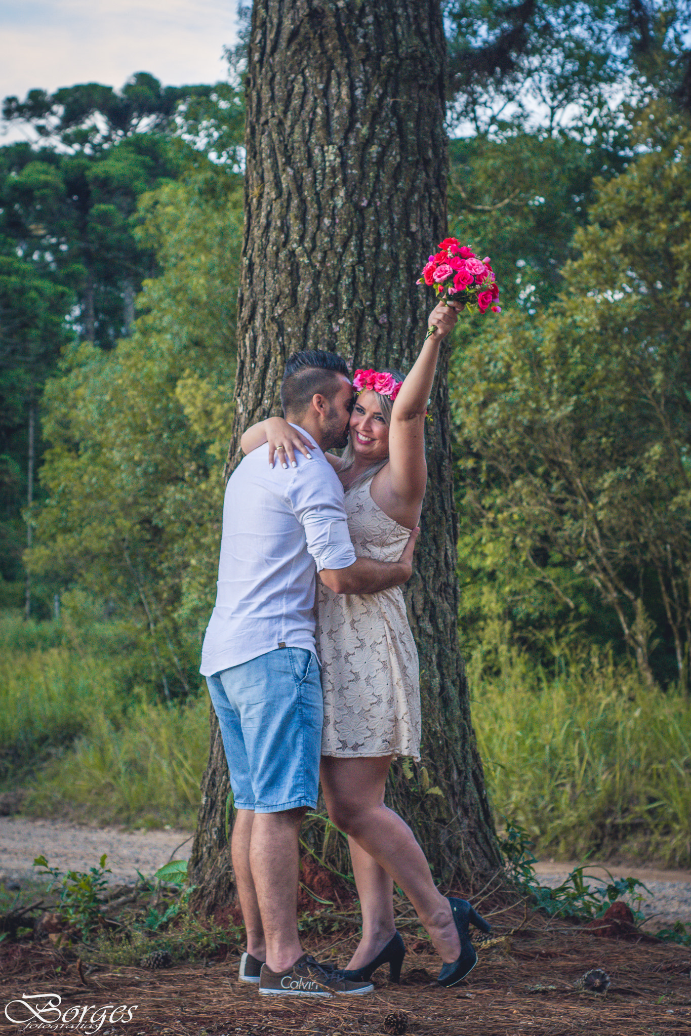Nikon D3100 + Nikon AF Nikkor 50mm F1.8D sample photo. Lovers photography