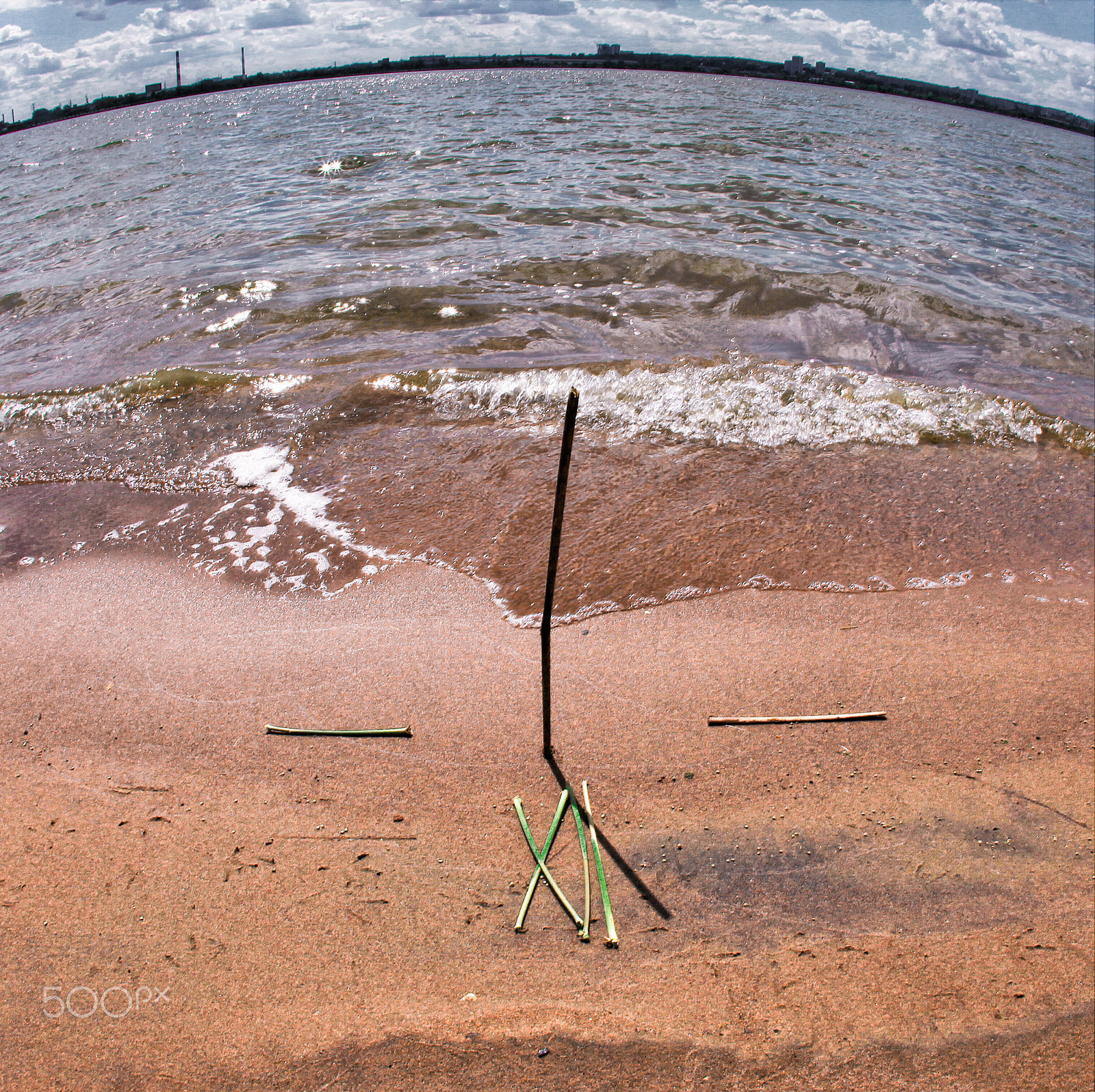 Canon EF 15mm F2.8 Fisheye sample photo. Береговые часы photography