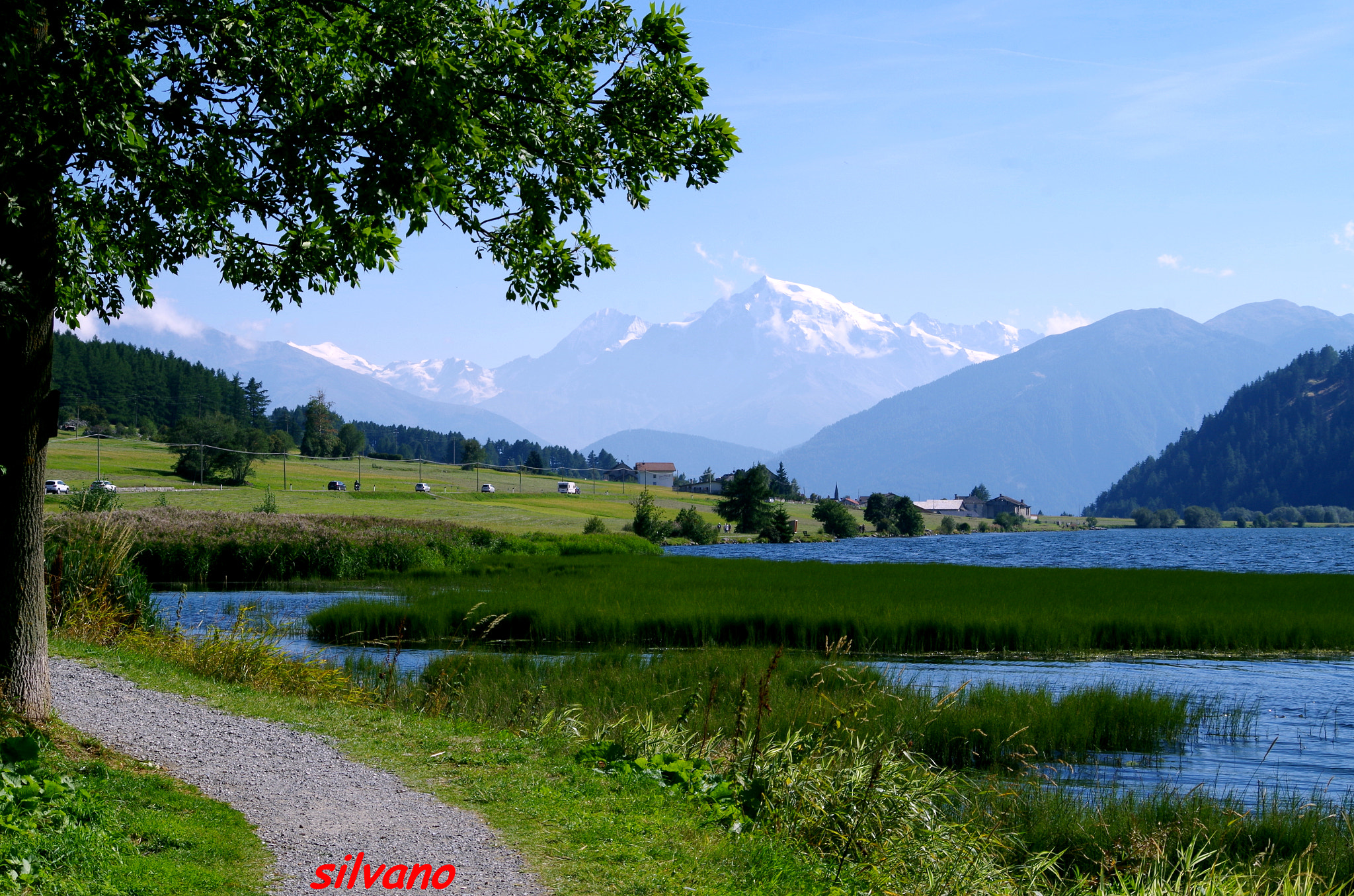 Pentax K-50 + smc PENTAX-DA L 50-200mm F4-5.6 ED sample photo. Lago san valentino, ortles e cevedale photography