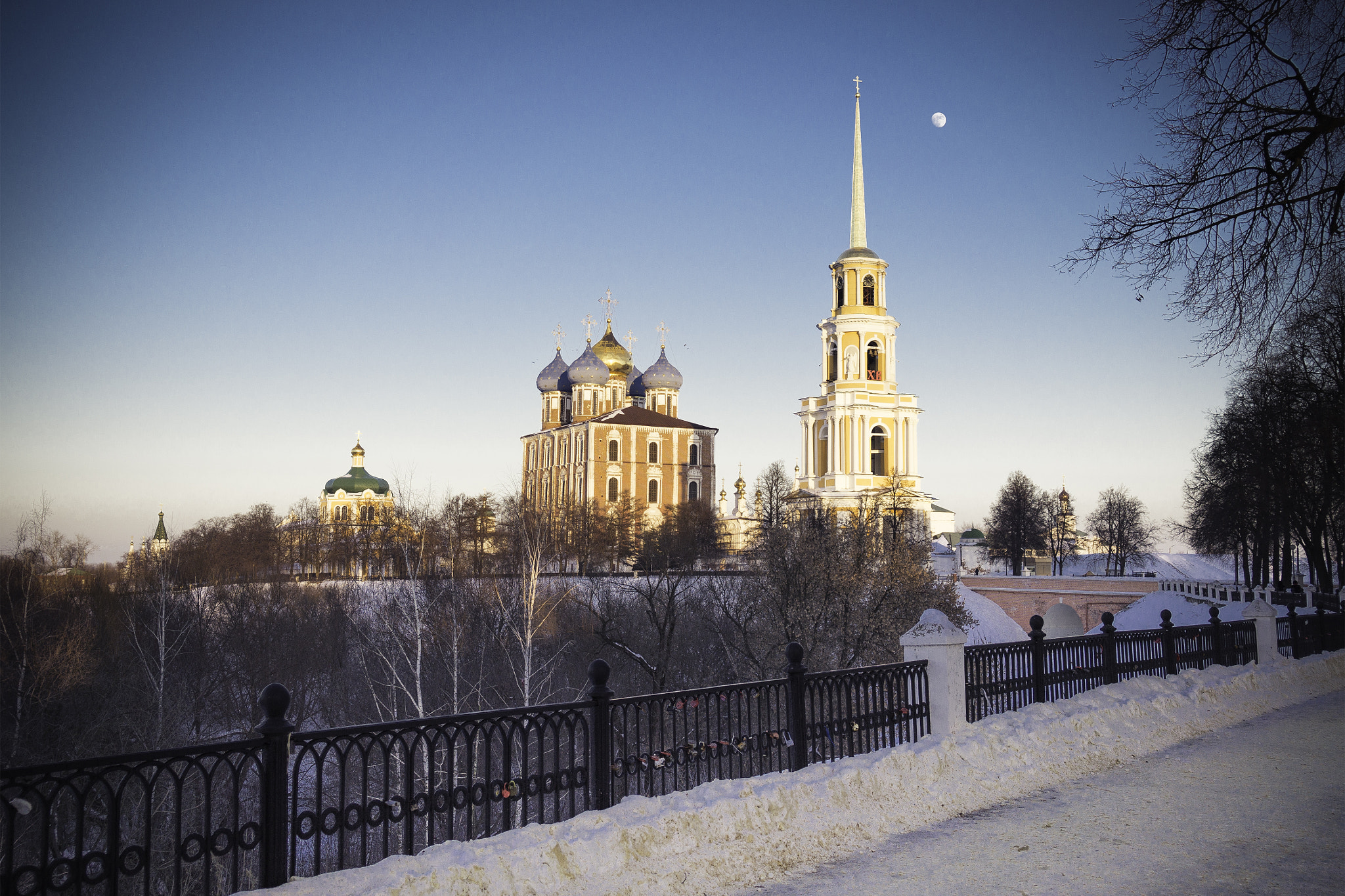 E 18-50mm F4-5.6 sample photo. Рязанский Кремль photography