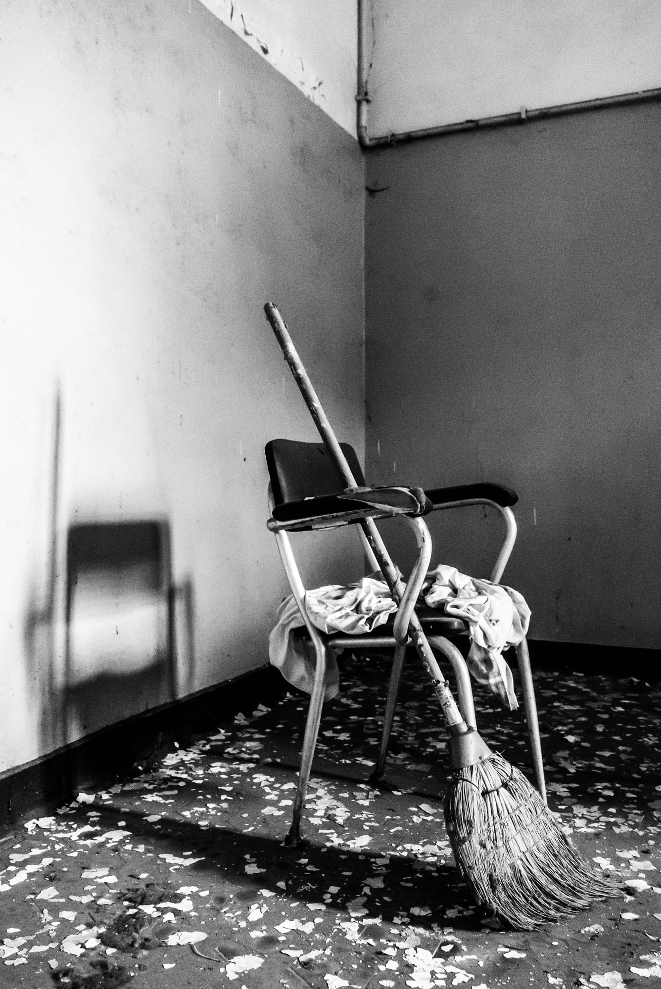 Sony a7S II + Sony Vario Tessar T* FE 24-70mm F4 ZA OSS sample photo. Voghera ex psychiatric hospital photography