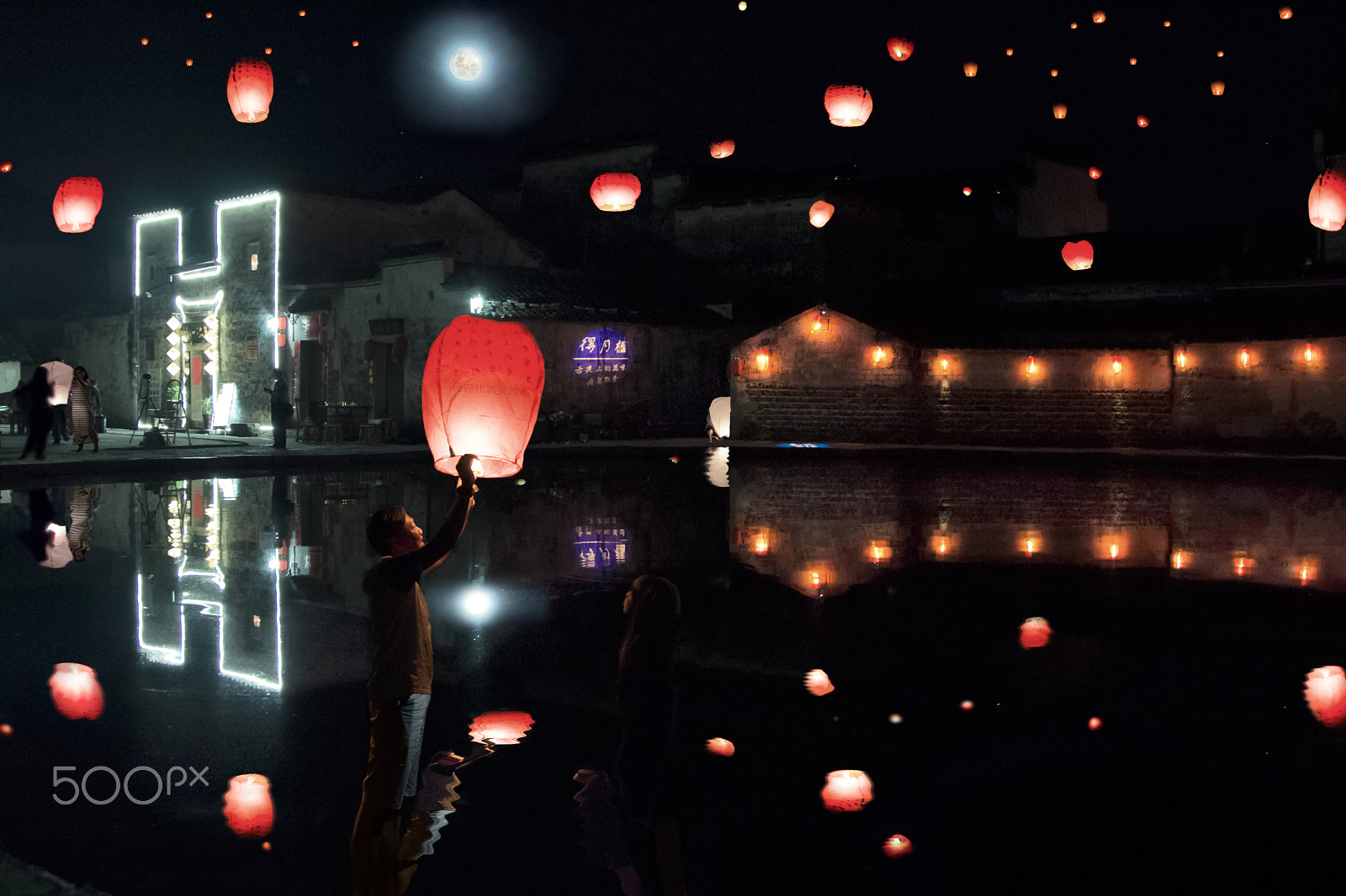 Canon EOS 650D (EOS Rebel T4i / EOS Kiss X6i) + Canon EF 24-105mm F4L IS USM sample photo. Moon light lovers.月亮代表我的心. photography