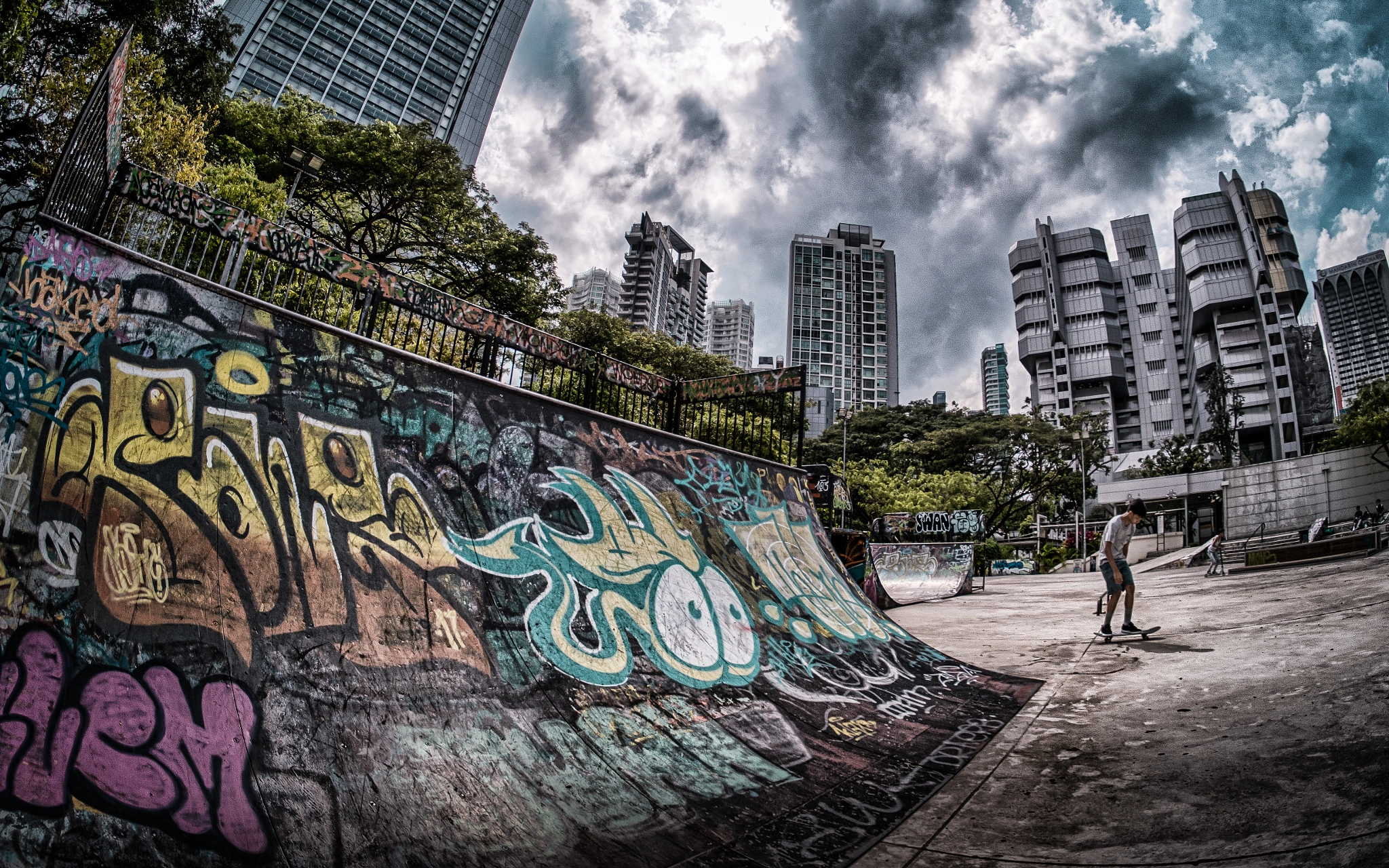 Olympus PEN-F sample photo. A skateboard park in singapore photography