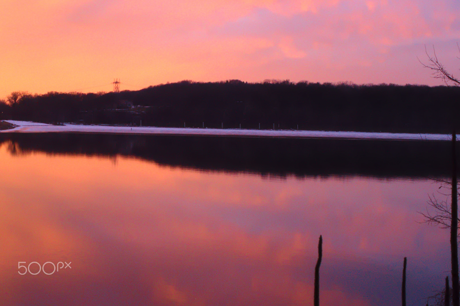 AF Zoom-Nikkor 35-70mm f/3.3-4.5 sample photo. Sky reflection photography