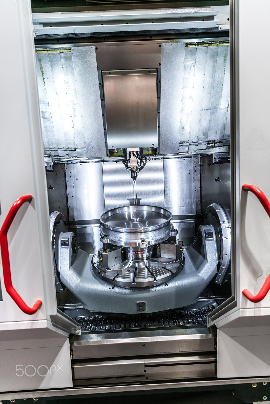 Canon EF 24-70mm F2.8L II USM sample photo. Metalworking cnc milling machine. photography