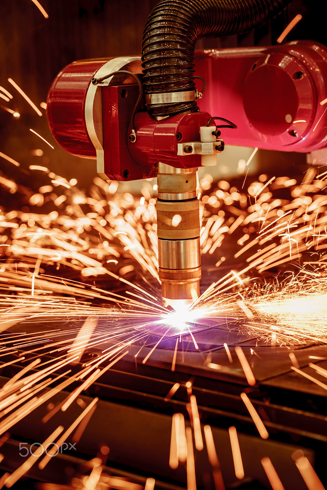 Canon EF 100mm F2.8L Macro IS USM sample photo. Cnc laser plasma cutting of metal, modern industrial technology. photography