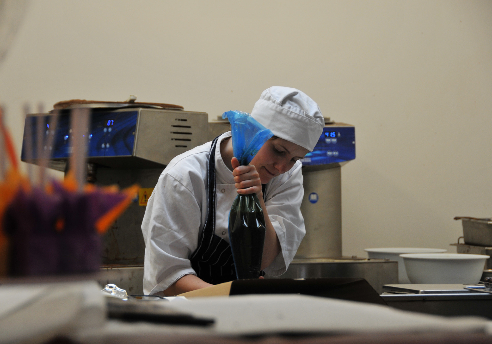 Nikon D300S sample photo. Melt chocolates, holland park, london photography