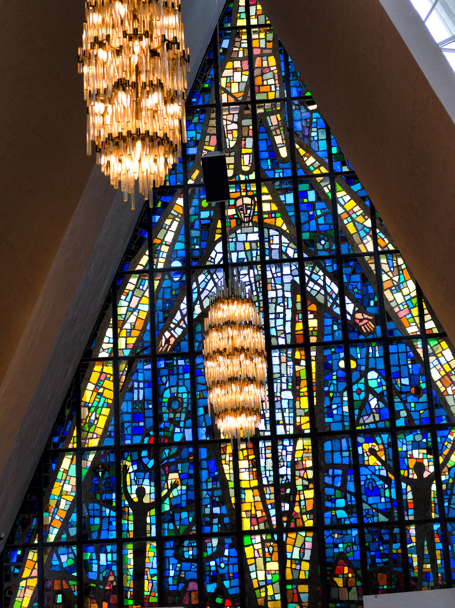 Nikon AF-S Nikkor 24-70mm F2.8G ED sample photo. Norwegian church photography