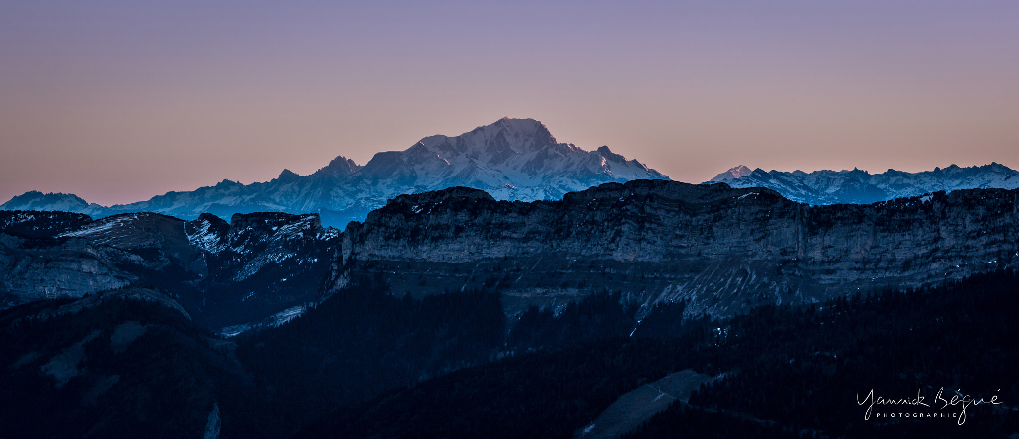Sigma 70-200mm F2.8 EX DG OS HSM sample photo. Mont blanc photography