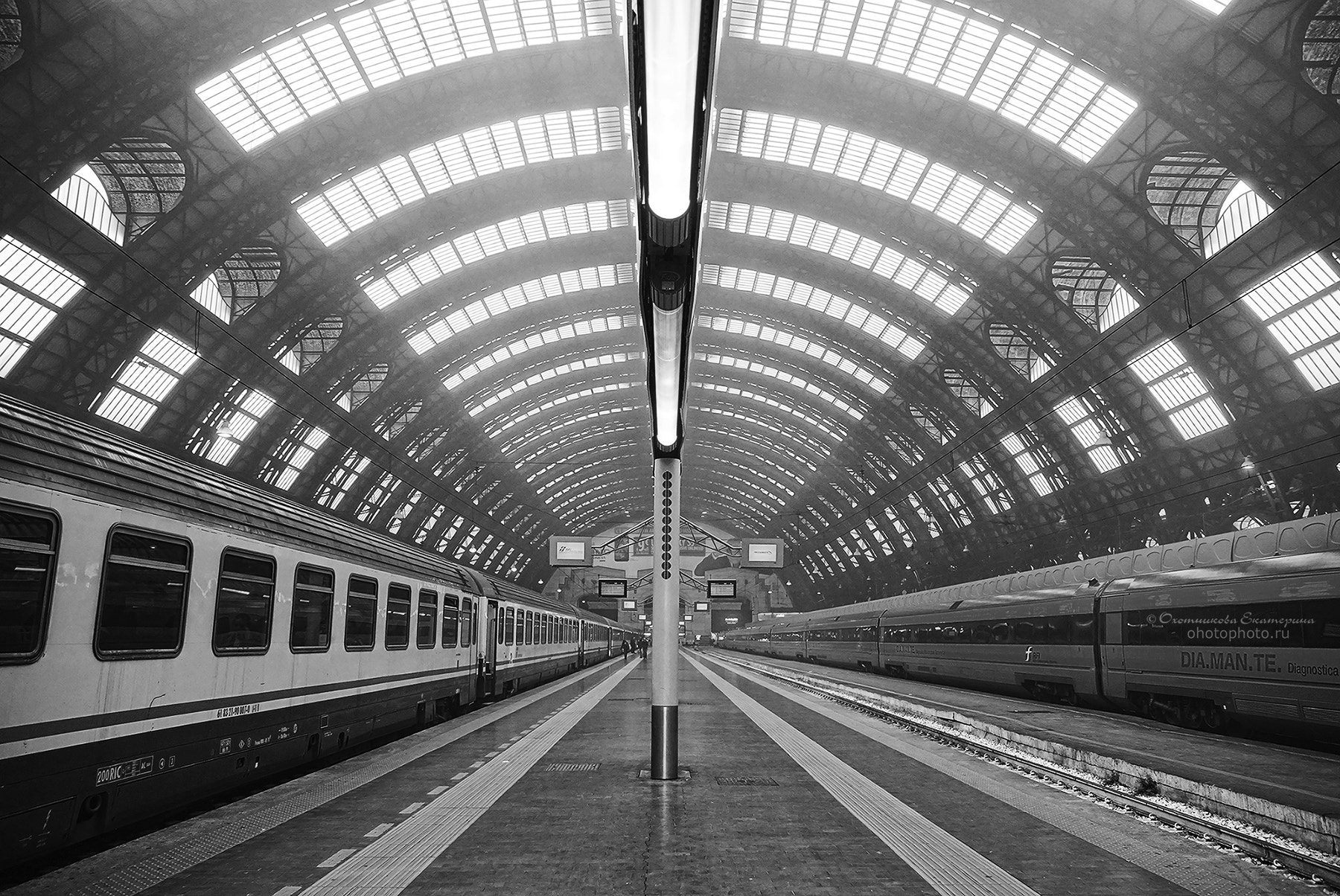 Sony a7 sample photo. Railway station. milan photography