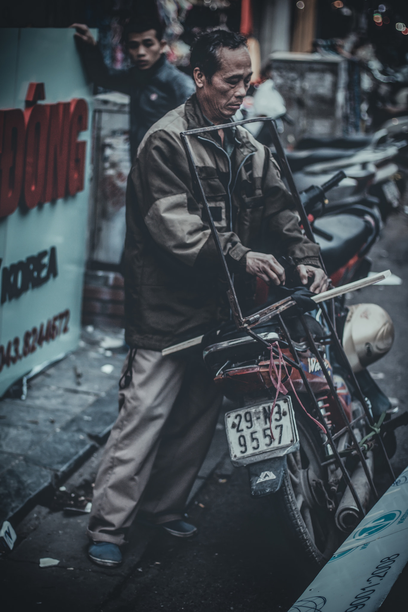 Canon EOS 750D (EOS Rebel T6i / EOS Kiss X8i) + Canon EF 50mm F1.4 USM sample photo. Let go! photography