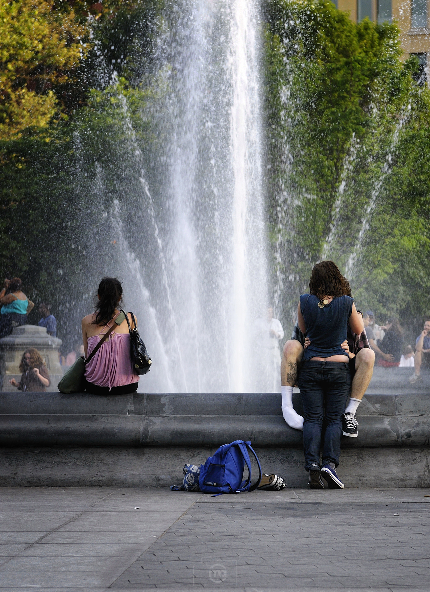 Nikon AF-S Nikkor 24-70mm F2.8G ED sample photo. Love in nyc photography