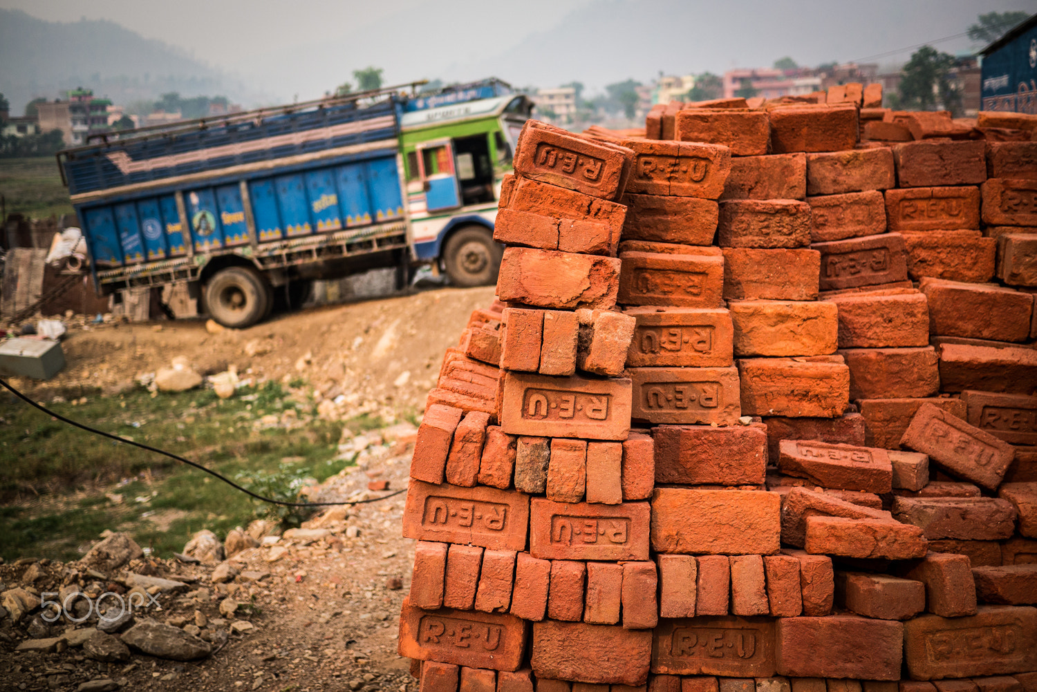 Panasonic Lumix DMC-GX1 + Panasonic Lumix G 20mm F1.7 ASPH sample photo. Red bricks photography