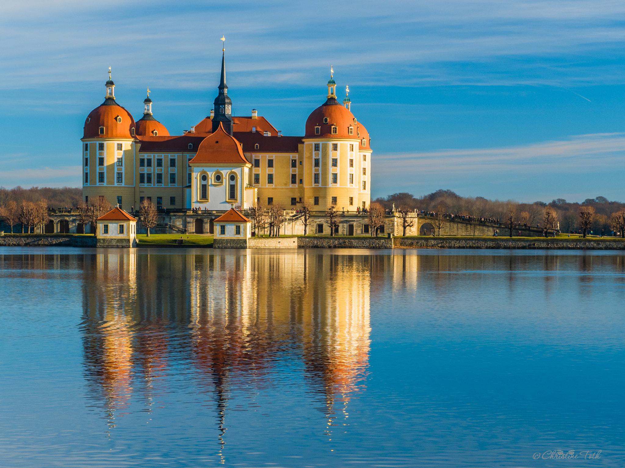 Olympus OM-D E-M5 II + Olympus M.Zuiko Digital ED 40-150mm F2.8 Pro sample photo. Das schloss moritzburg bei dresden photography