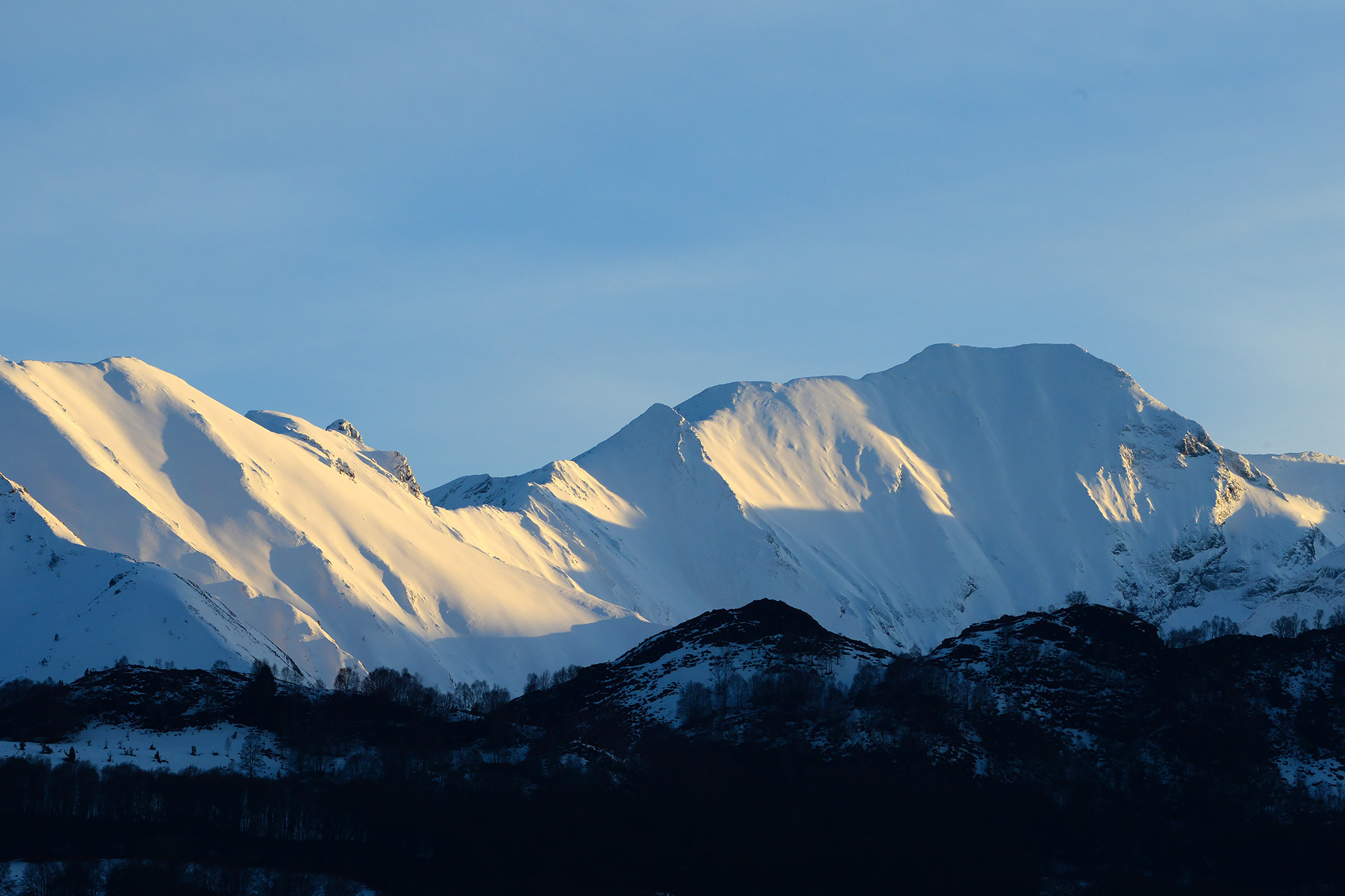 Nikon AF-S Nikkor 200-500mm F5.6E ED VR sample photo. Pyrénées photography