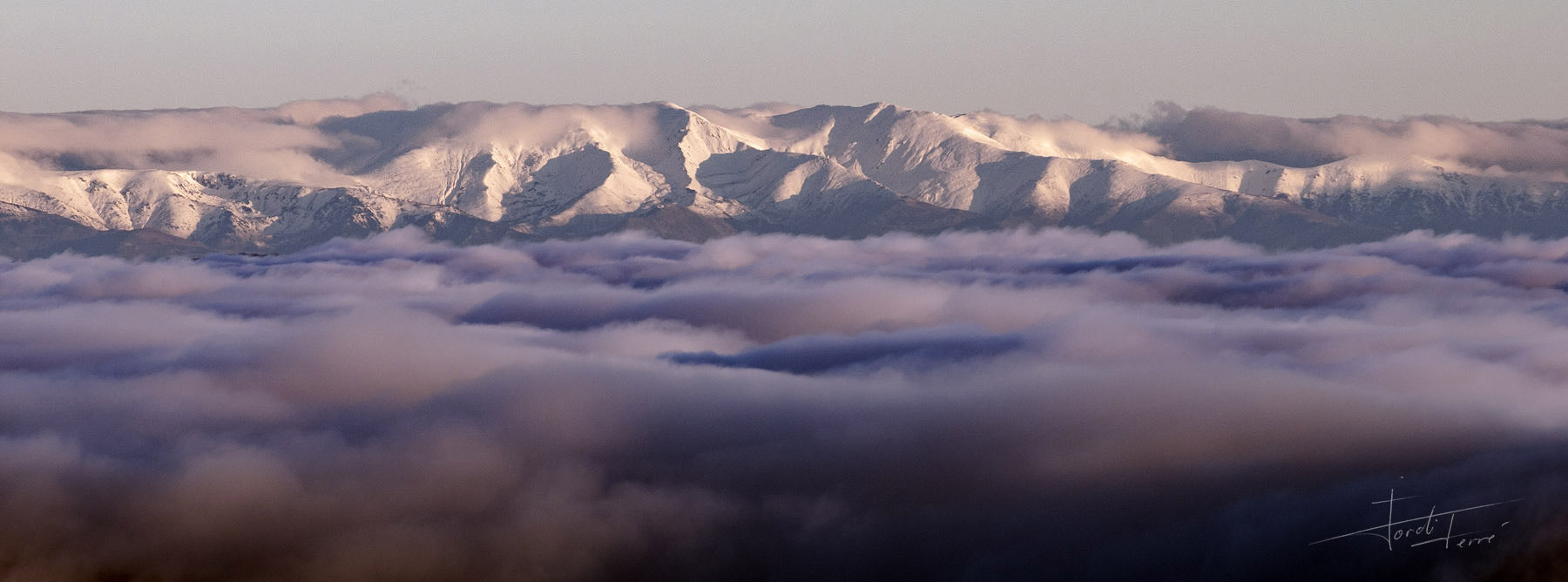 Nikon D300 sample photo. Sunrise on the pyrenees photography
