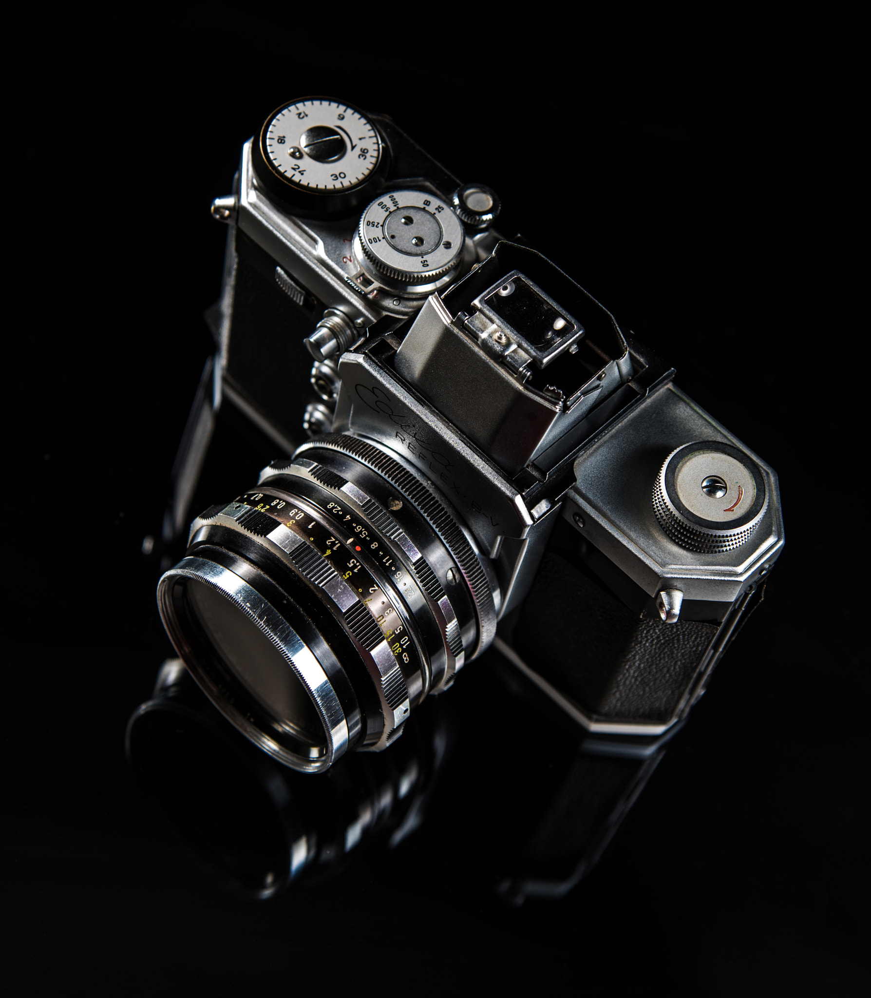 Nikon AF Nikkor 24-85mm F2.8-4D IF sample photo. Photo camera iii photography