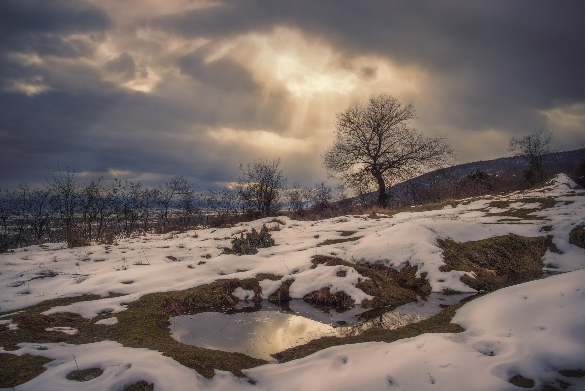 Pentax K-1 sample photo. Winter end photography