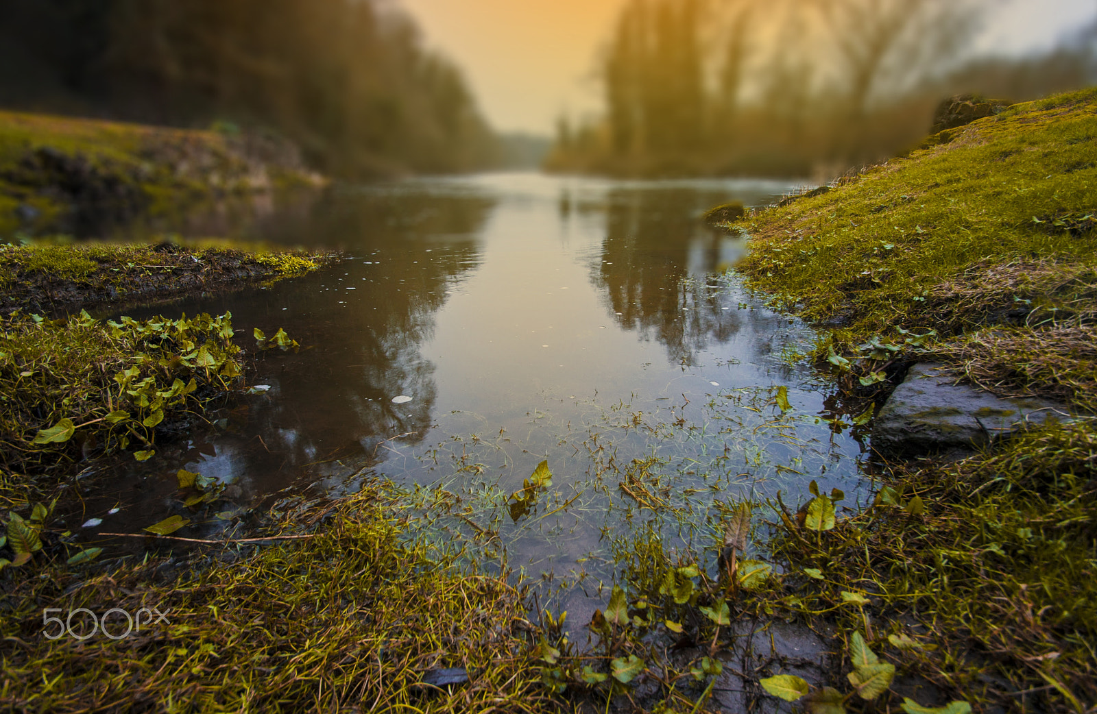 Sigma 10-20mm F3.5 EX DC HSM sample photo. Sunset over the lake photography