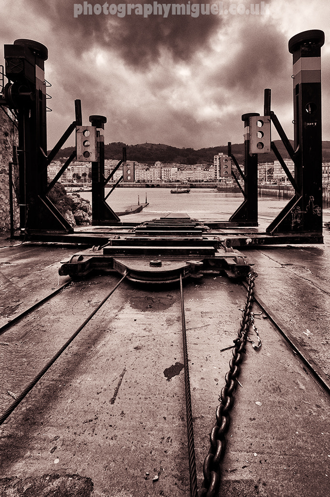 Nikon D300 sample photo. Shipyard, castro urdiales, cantabria, spain. photography