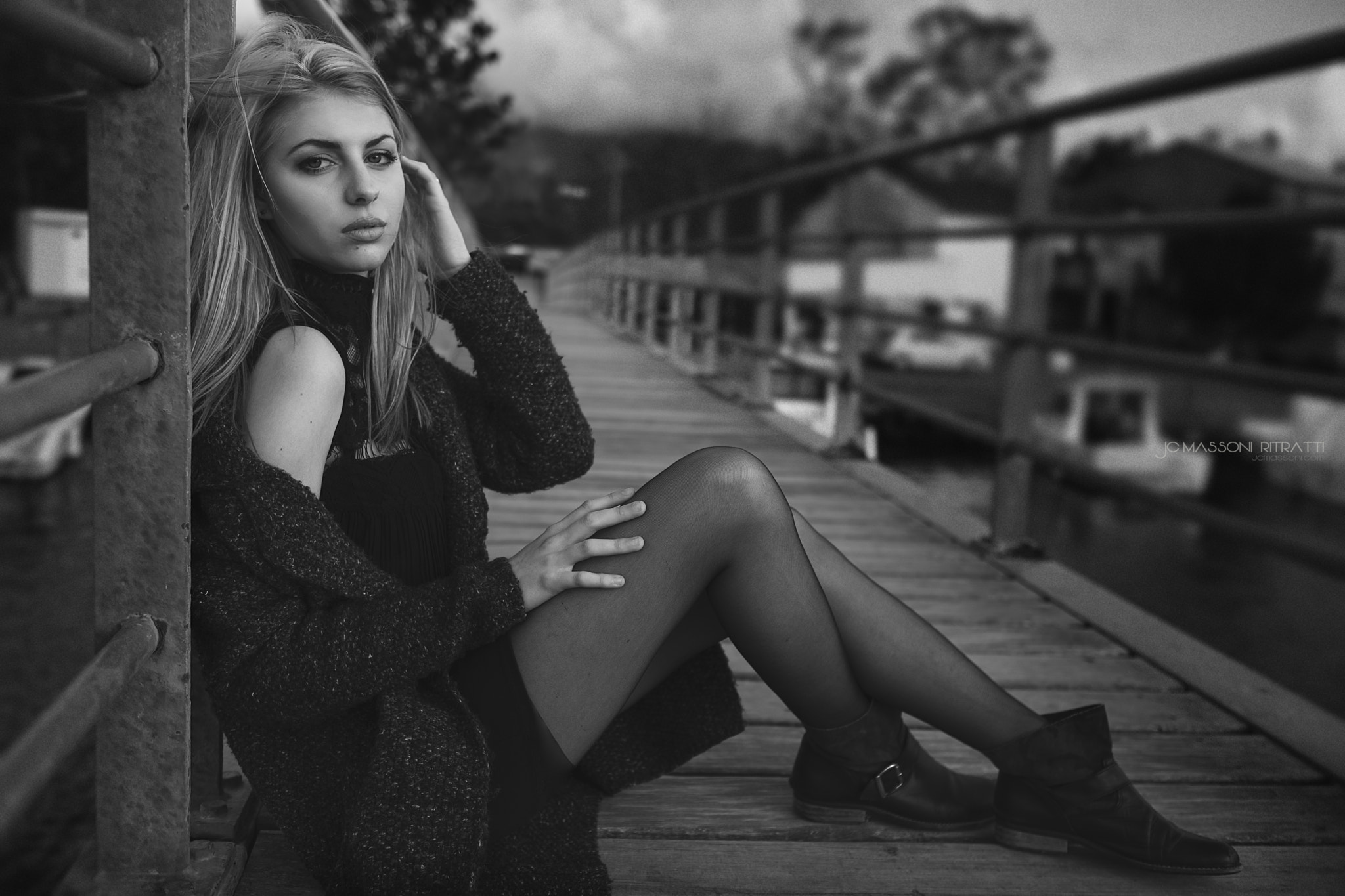Fujifilm X-T2 + Fujifilm XF 23mm F1.4 R sample photo. Scarlett n&b photography