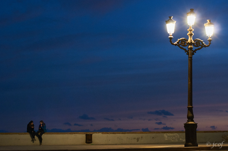 Nikon D300 sample photo. A la luz de una farola. photography