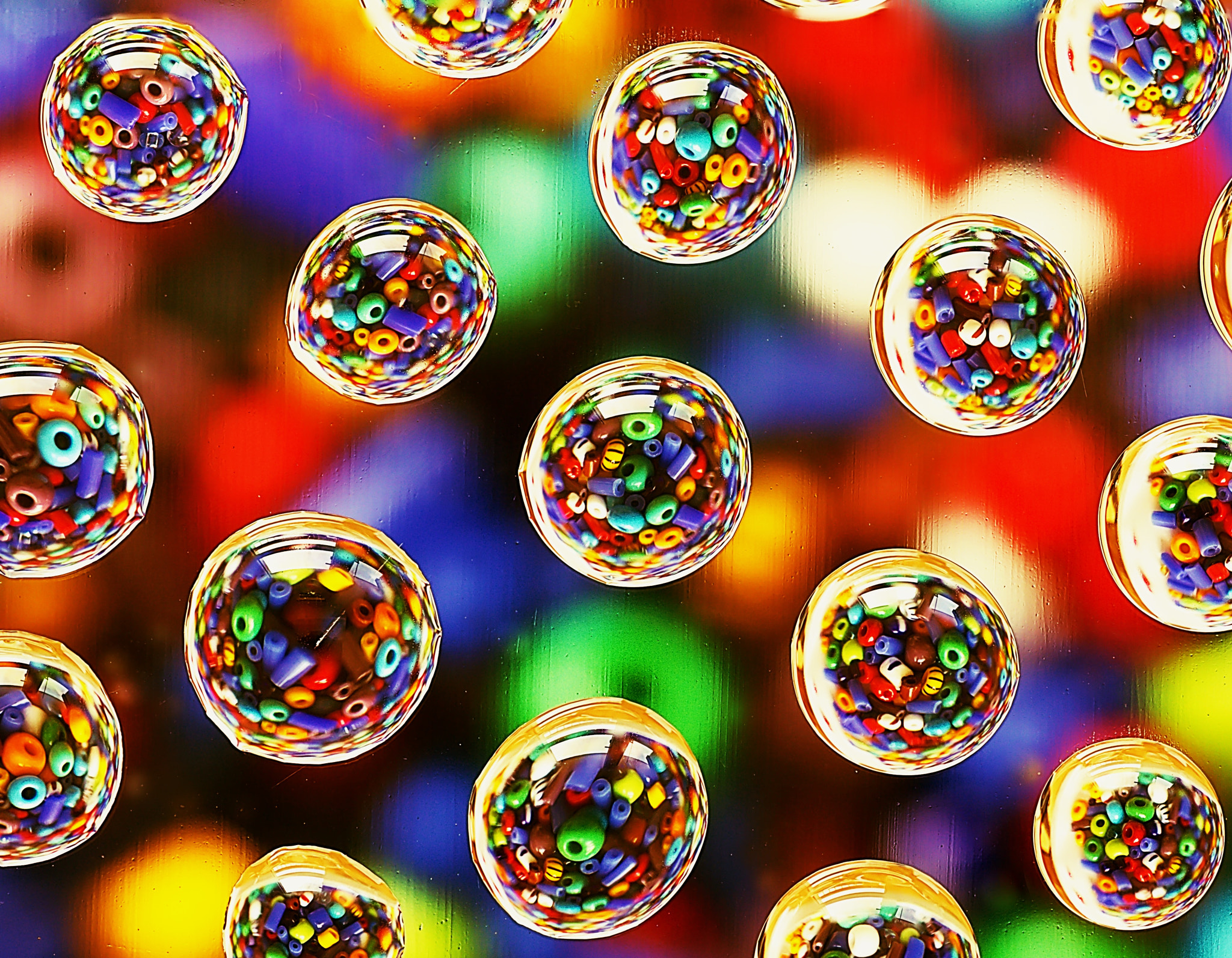 Canon EOS 60D + Tamron SP AF 90mm F2.8 Di Macro sample photo. Beads in drops. photography