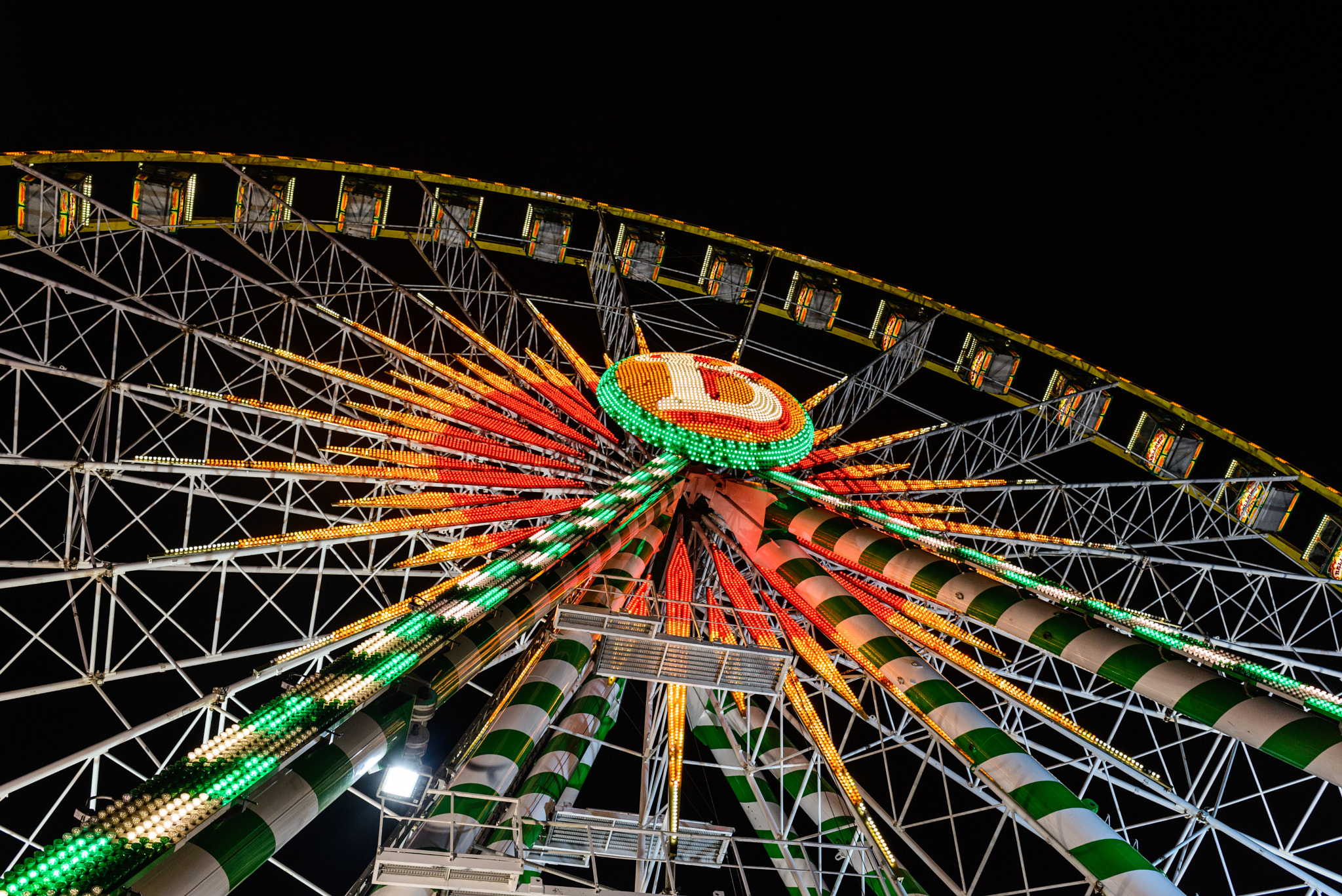 Nikon D610 + Nikon AF-S Nikkor 35mm F1.8G ED sample photo. Basler herbstmesse photography