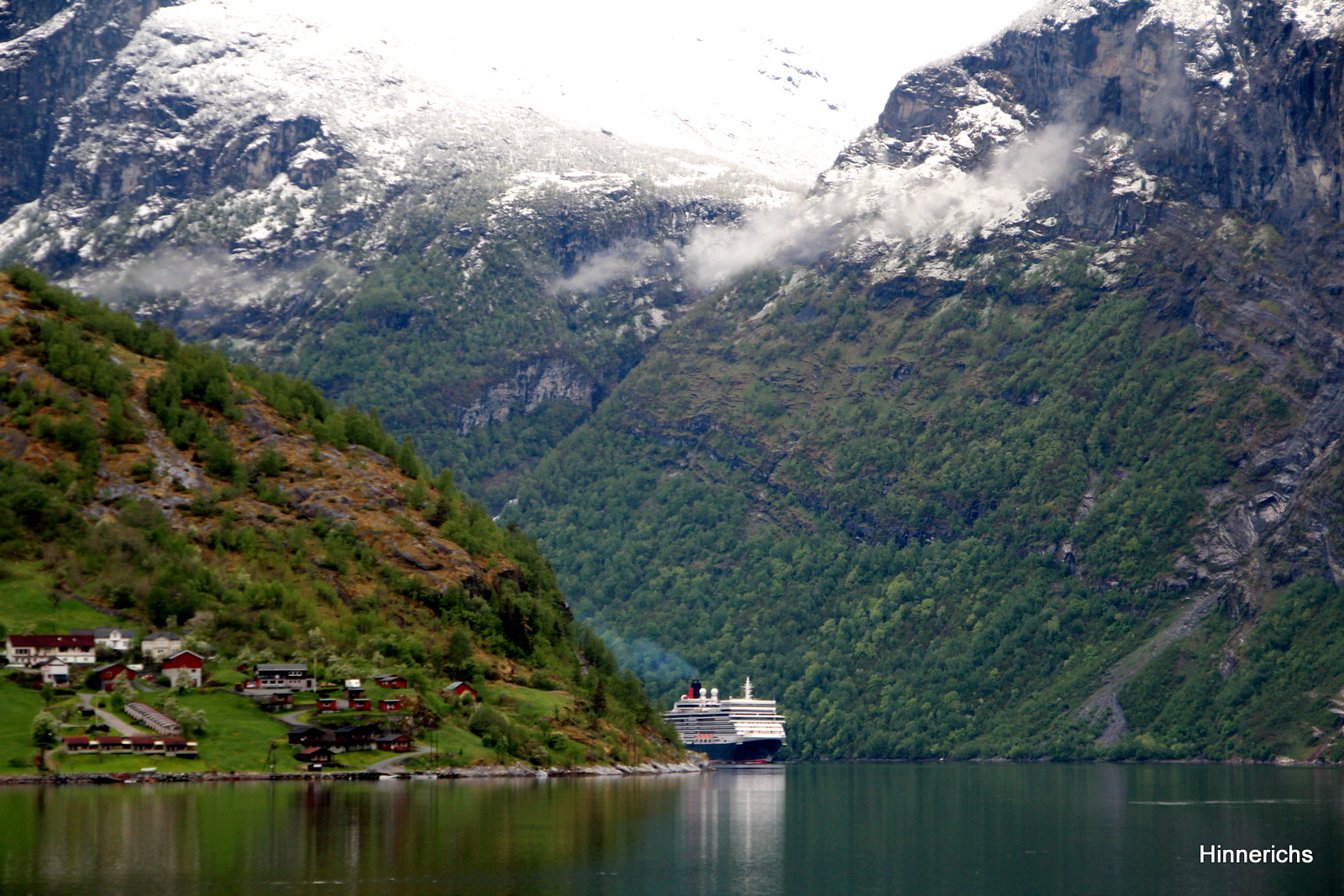 Sigma 18-250mm F3.5-6.3 DC OS HSM sample photo. Queen mary arrives in geiranger / norway. the crui ... photography