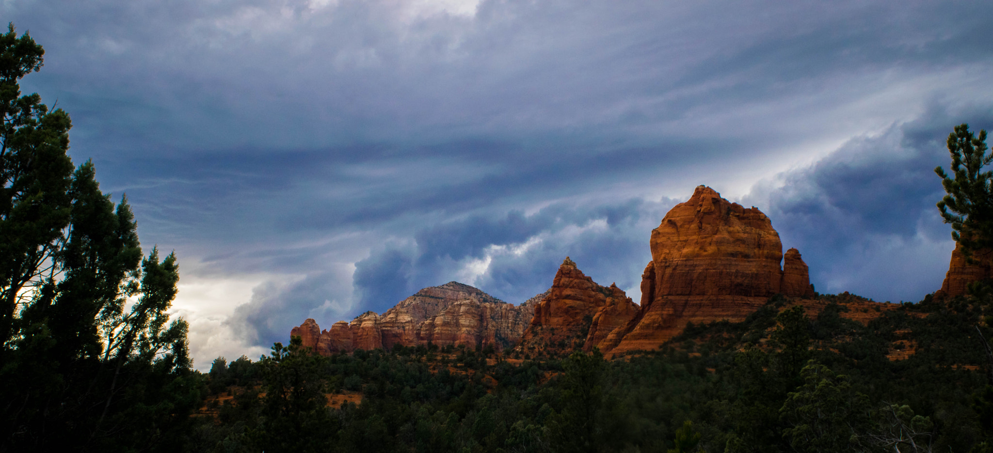 Nikon D3300 + AF Nikkor 24mm f/2.8 sample photo. Sedona photography