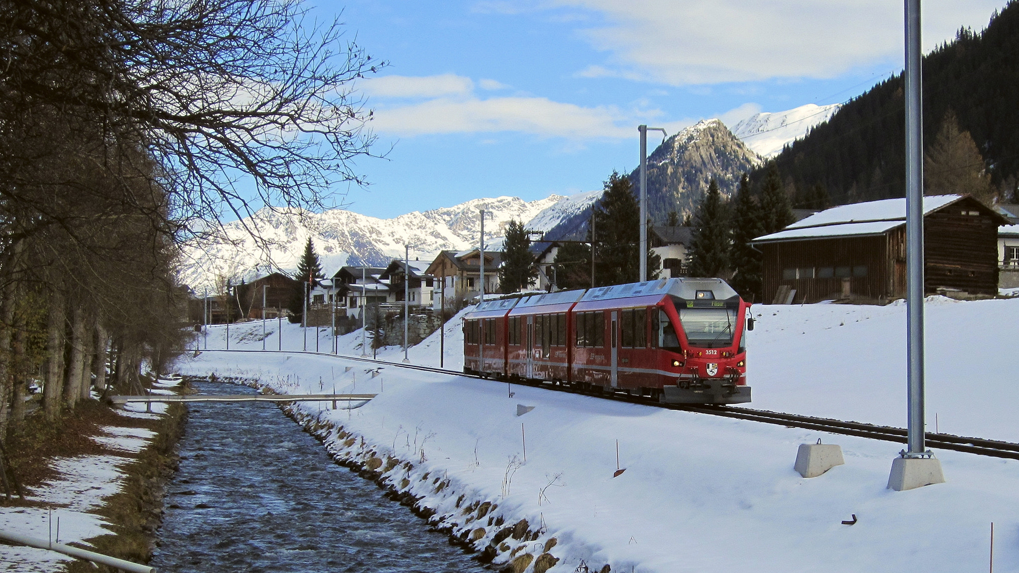 Canon PowerShot SD4000 IS (IXUS 300 HS / IXY 30S) sample photo. Winter atmosphere in davos switzerland photography