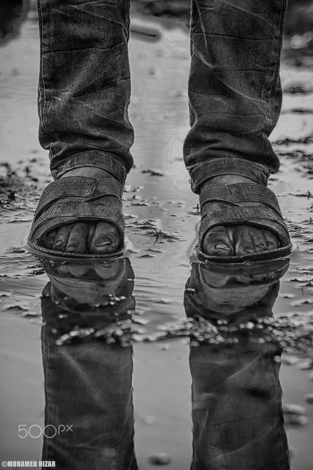 Canon EF 70-300mm F4-5.6 IS USM sample photo. Black and white photography